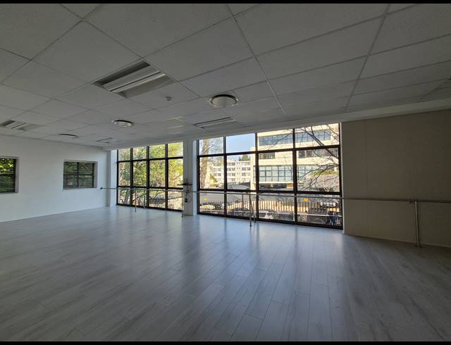 135M² OFFICE TO LET IN ILLOVO
